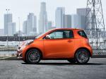Scion iQ 2011 года